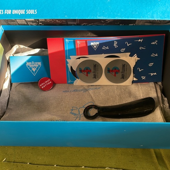 John Fluevog Venus pumps US 7 brand new in box - Picture 6 of 8